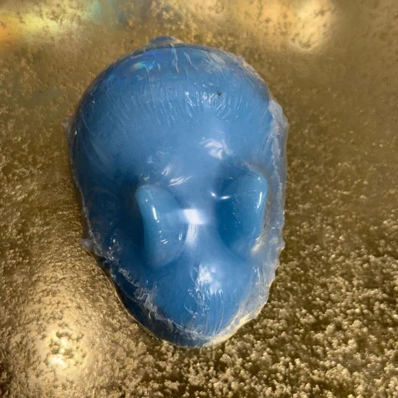 Easter Bunny Sunshine Sweet Orange Handcrafted Bath Goat Milk Soap bar - Picture 2 of 3